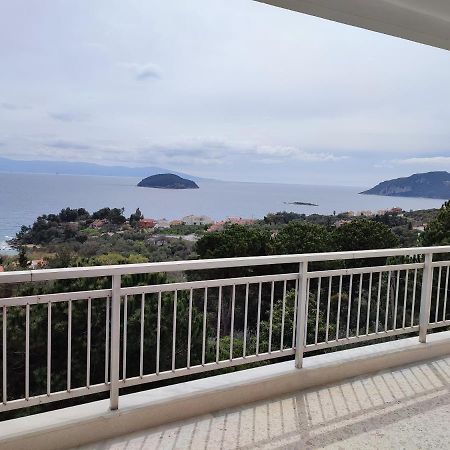 Thea Court Clio & Erato Apartments PalaiónTsiflíkion 外观 照片