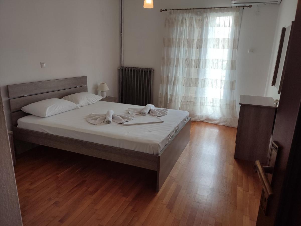 Thea Court Clio & Erato Apartments PalaiónTsiflíkion 外观 照片