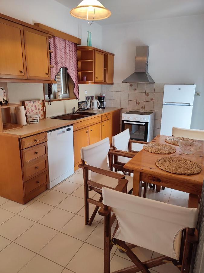 Thea Court Clio & Erato Apartments PalaiónTsiflíkion 外观 照片